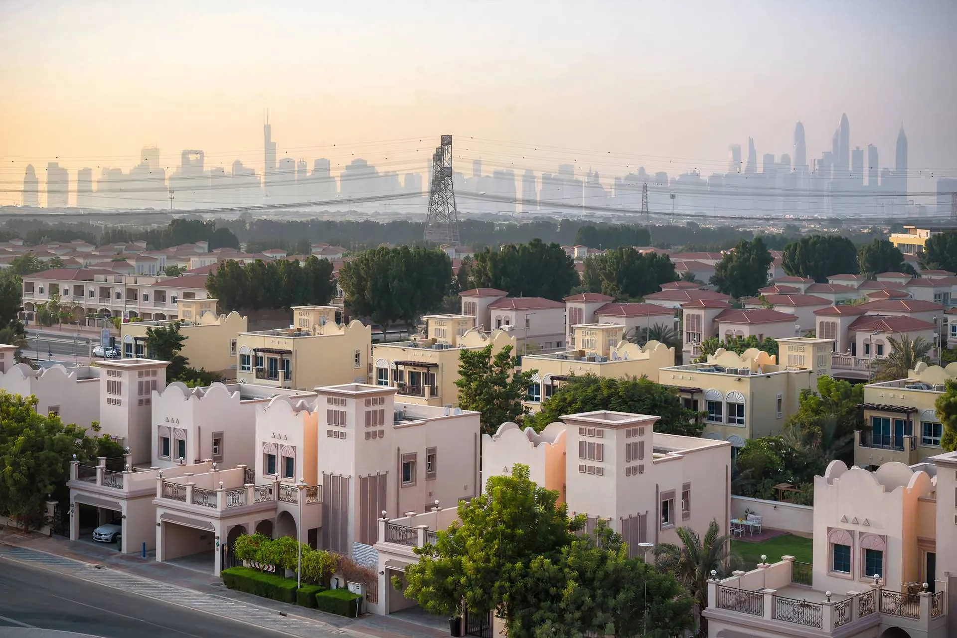 Emirates-Hills-dubai